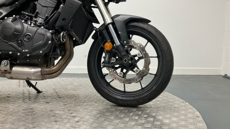 (23MY) Honda CB750 Hornet